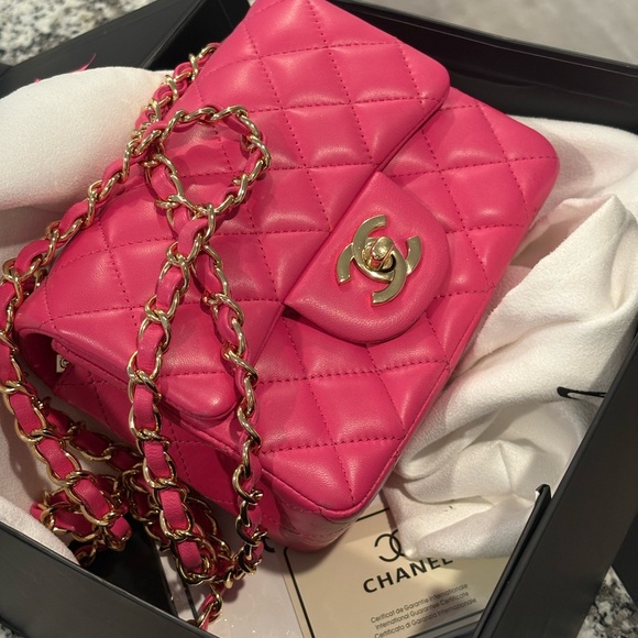 Chanel Fuchsia Quilted Crossbody Bag - Picture 1 of 4